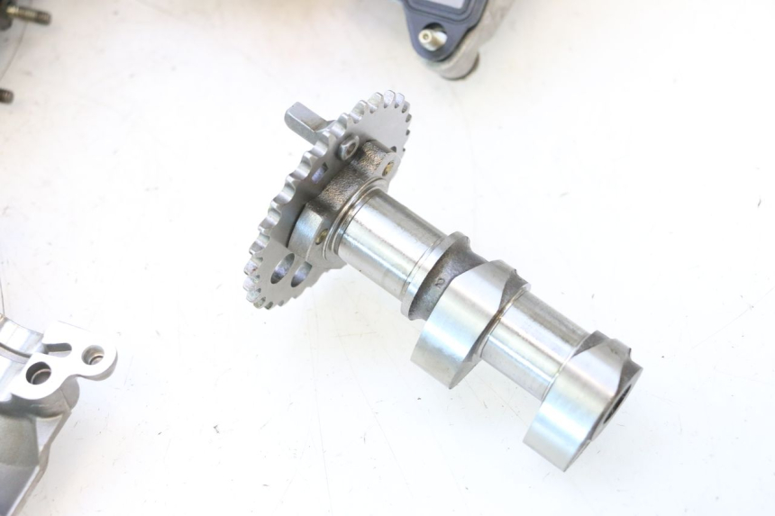 photo de CULATA DELANTERO CAN-AM SPYDER RS 1000 (2008 - 2012) - Características distintivas