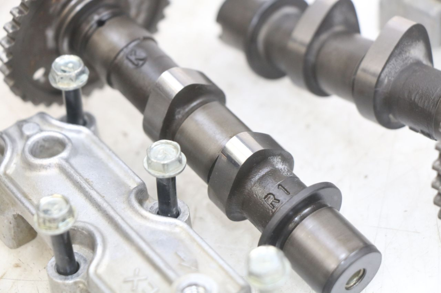 photo de CULATA DELANTERA SUZUKI SV N 650 (1999 - 2002) - Ángulo de visión alternativo