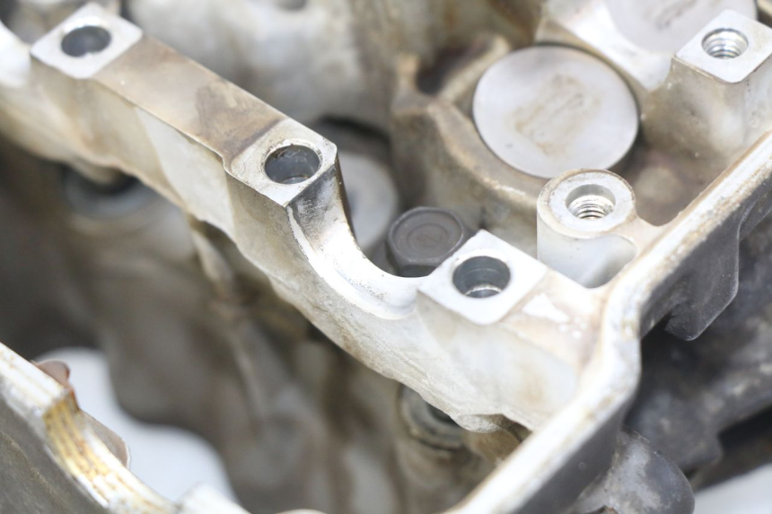 photo de CILINDRO DELANTERO HONDA VFR FI RC46 800 (1998 - 2001) - Primer plano de alta resolución