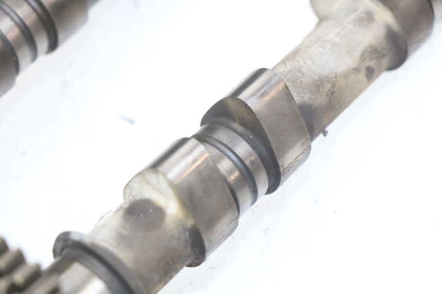 photo de CILINDRO DELANTERO HONDA VFR FI RC46 800 (1998 - 2001) - Inspección visual detallada