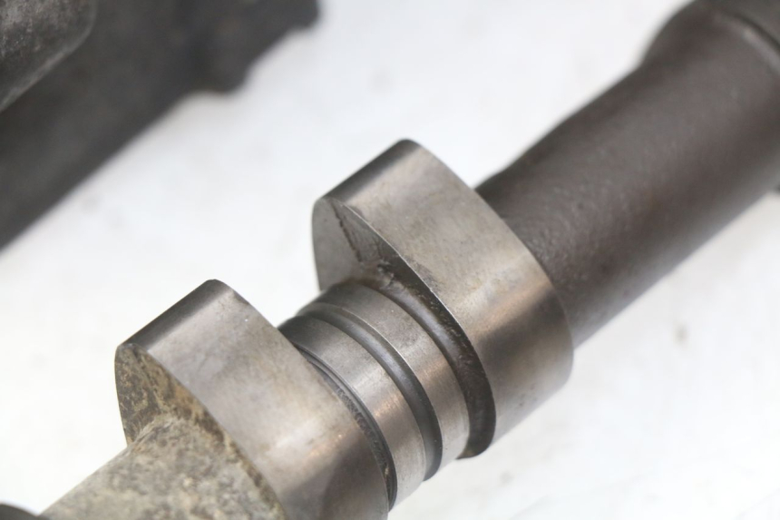 photo de CILINDRO DELANTERO HONDA VFR FI RC46 800 (1998 - 2001) - Enfoque en la estructura