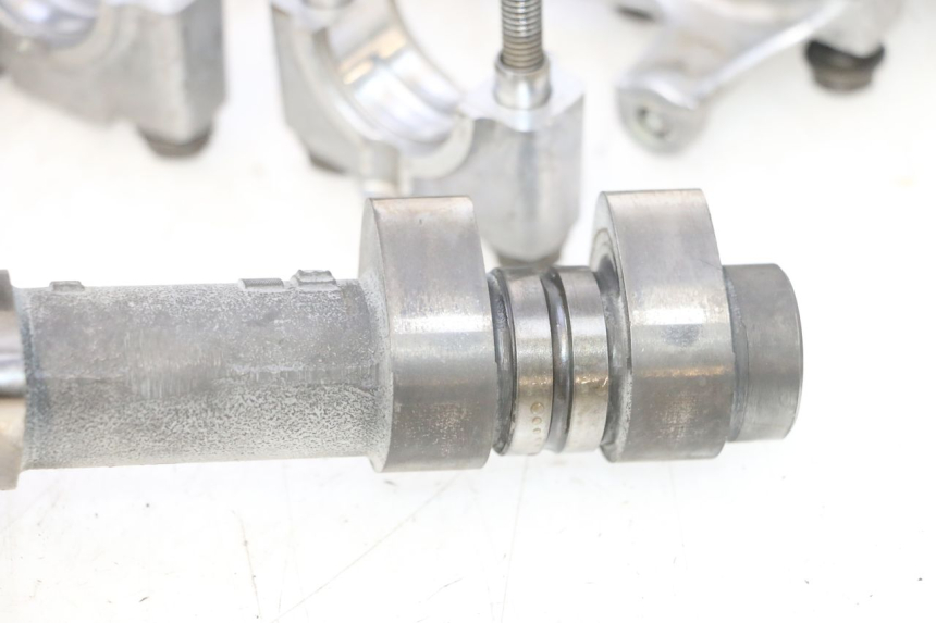photo de CILINDRO DELANTERO HONDA VFR FI RC46 800 (1998 - 2001) - Ángulo de visión alternativo