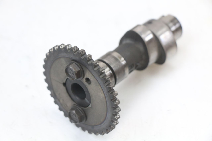 photo de CULATA DELANTERO SUZUKI VL INTRUDER 125 (2004 - 2007) - Características distintivas