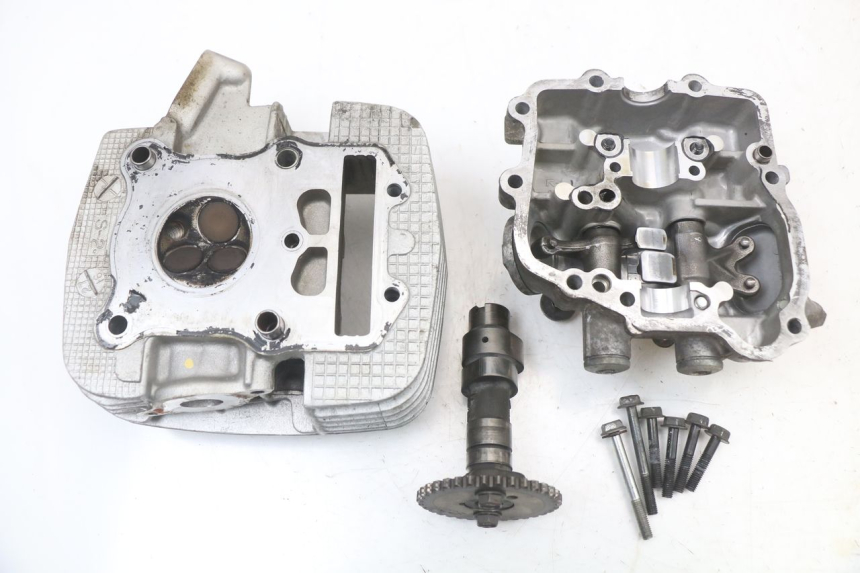 photo de CULATA DELANTERO SUZUKI VL INTRUDER 125 (2004 - 2007) - Zoom estado de uso