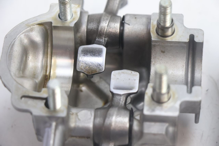 photo de CULATA DELANTERO HONDA XLV VARADERO 125 (2007 - 2012) - Recambio usado revisado
