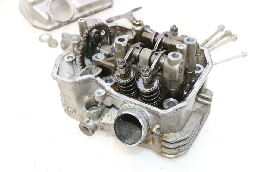 photo de CULATA DELANTERO HONDA XRV AFRICA TWIN 750 (1990 - 1992) - Estado de la superficie y material