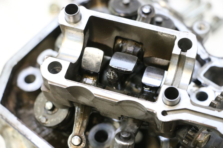 photo de CULATA DELANTERO HONDA XRV AFRICA TWIN 750 (1990 - 1992) - Recambio usado revisado
