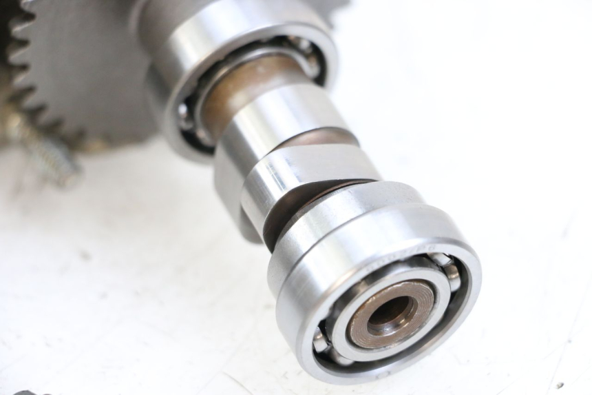 photo de CULATA JONWAY AZTRAL 125 (2008 - 2017) - Zoom sobre los componentes