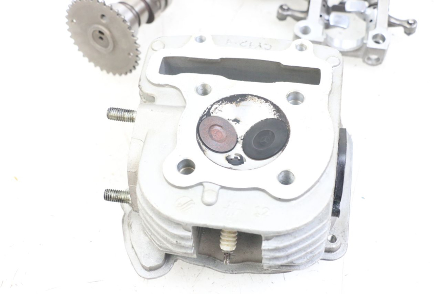 photo de CULATA JONWAY AZTRAL 125 (2008 - 2017) - Características distintivas