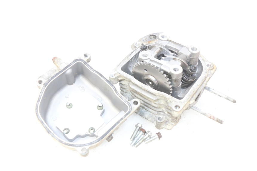 photo de CULATA BAOTIAN BT 50 QT-12 50 (2007 - 2009) - Otra vista del artículo