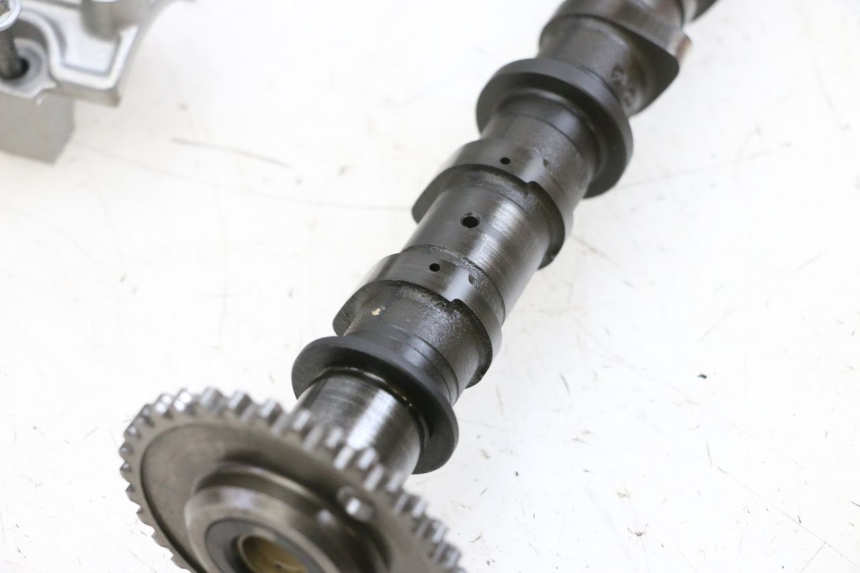 photo de CULATA SUZUKI BURGMAN 650 (2013 - 2020) - Inspección visual detallada