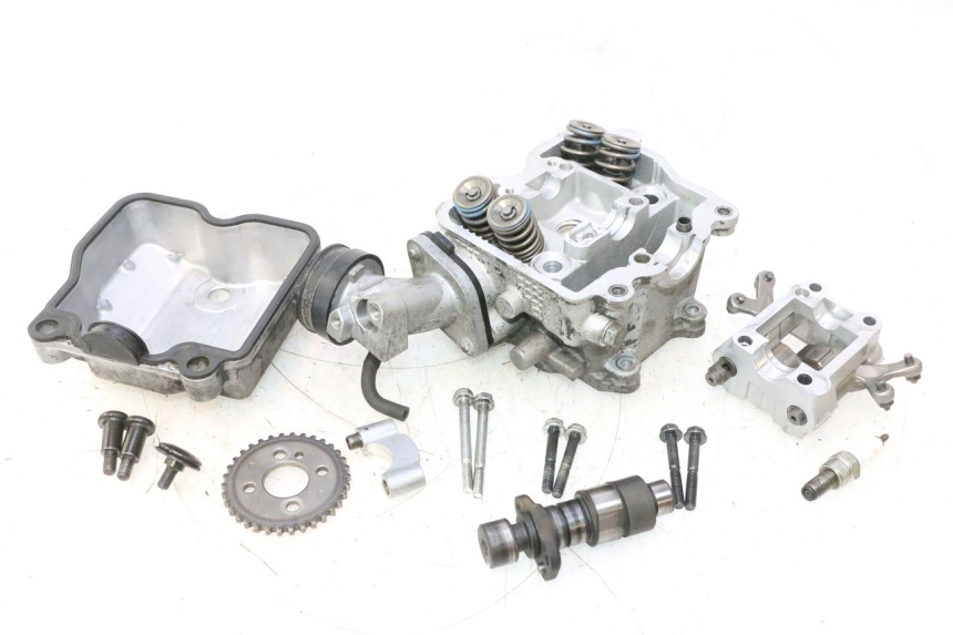 photo de CULATA SUZUKI BURGMAN 125 (2007 - 2014) - Detalle de la pieza