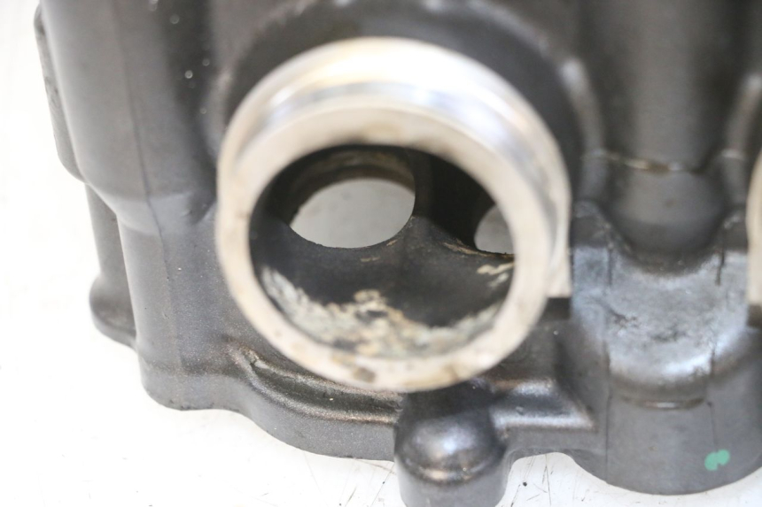 photo de CULATA HONDA CB R 1000 (2018 - 2023) - Características distintivas