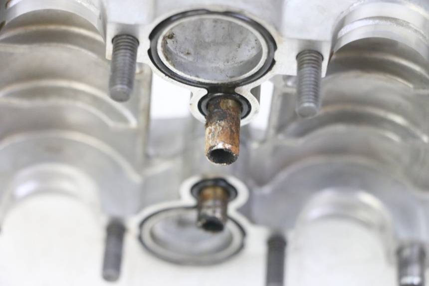 photo de CULATA HONDA CB R 1000 (2018 - 2023) - Zoom estado de uso