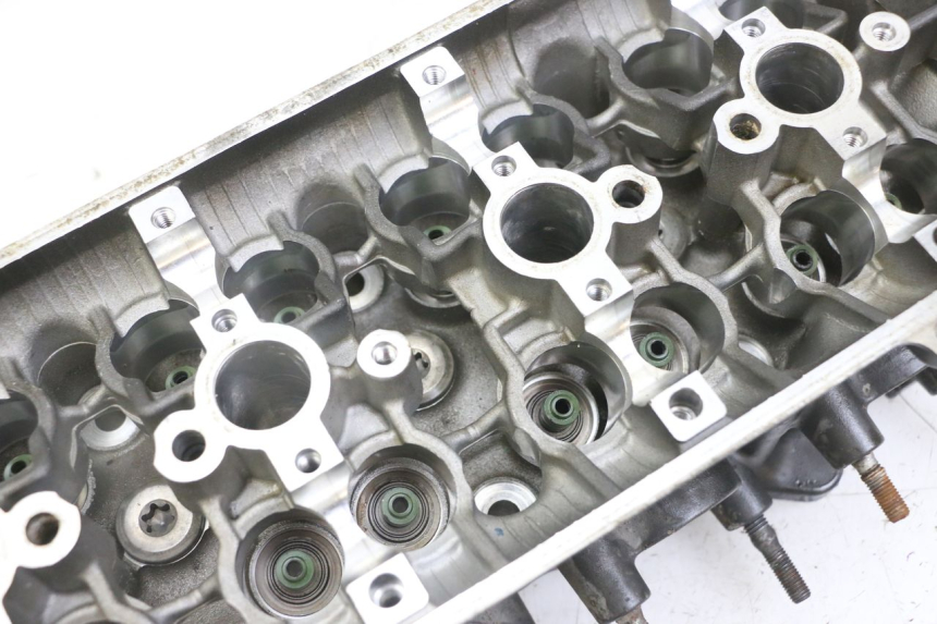 photo de CULATA HONDA CB R 1000 (2018 - 2023) - Recambio usado revisado