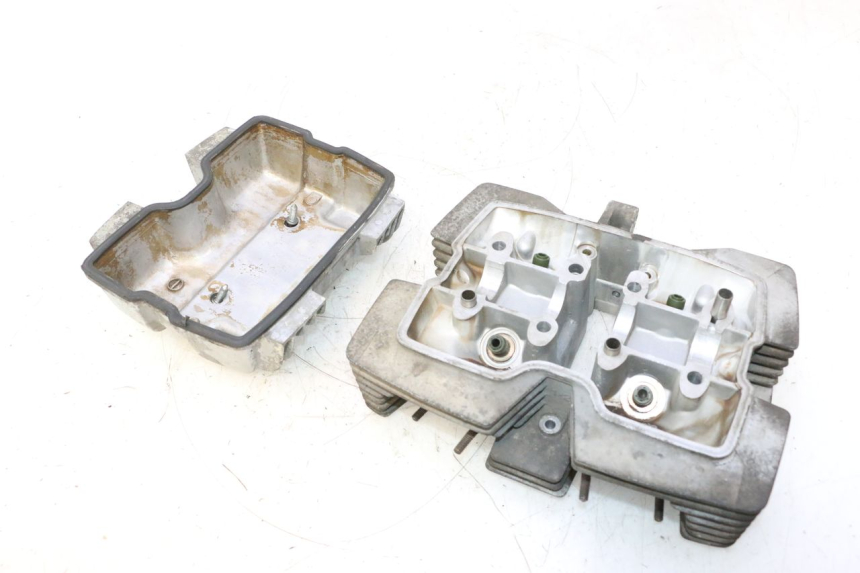 photo de CULATA HONDA CB TWO FIFTY 250 (1991 - 2002) - Detalle de la pieza
