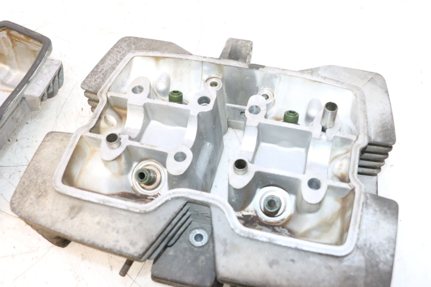 photo de CULATA HONDA CB TWO FIFTY 250 (1991 - 2002) - Otra perspectiva