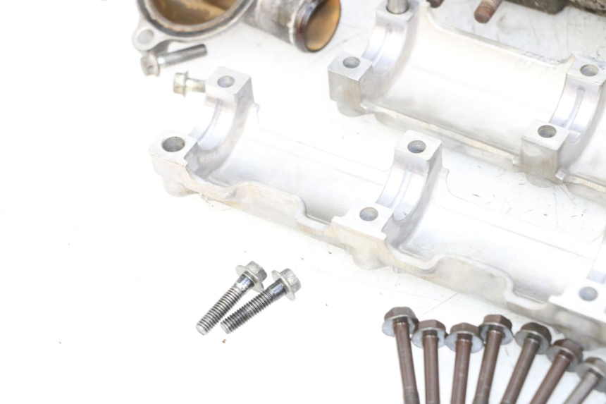 photo de CULATA HONDA CBR RR FIREBLADE 900 (1992 - 1994) - Detalle de la pieza