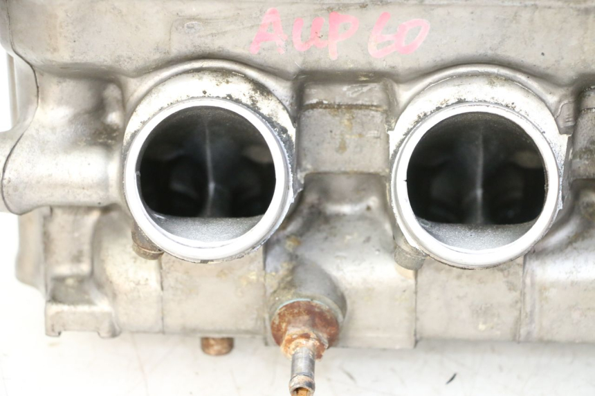 photo de CULATA HONDA CBR RR FIREBLADE 900 (1992 - 1994) - Otra perspectiva