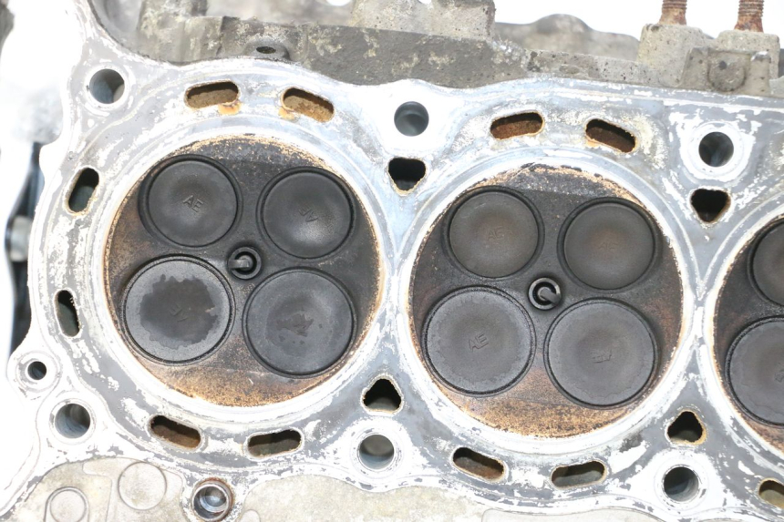 photo de CULATA HONDA CBR RR FIREBLADE 900 (1992 - 1994) - Recambio usado revisado