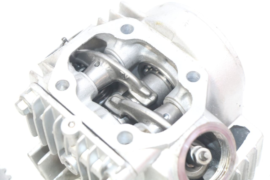 photo de CULATA TNT MOTOR CITY 50 (2007 - 2018) - Zoom sobre los componentes