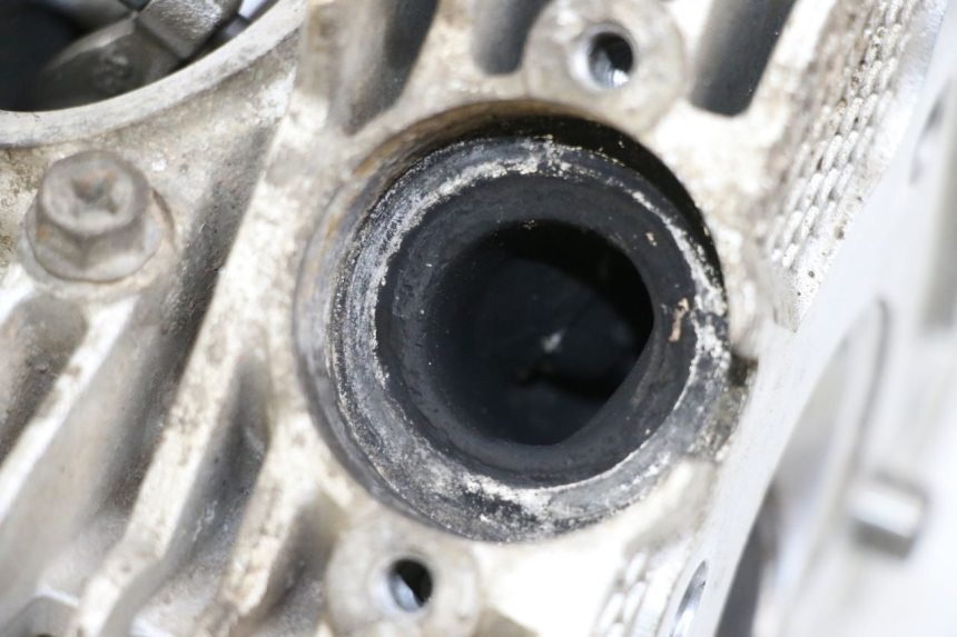 photo de CULATA SHERCO CITY CORP 125 (2003 - 2007) - Estado de la superficie y material