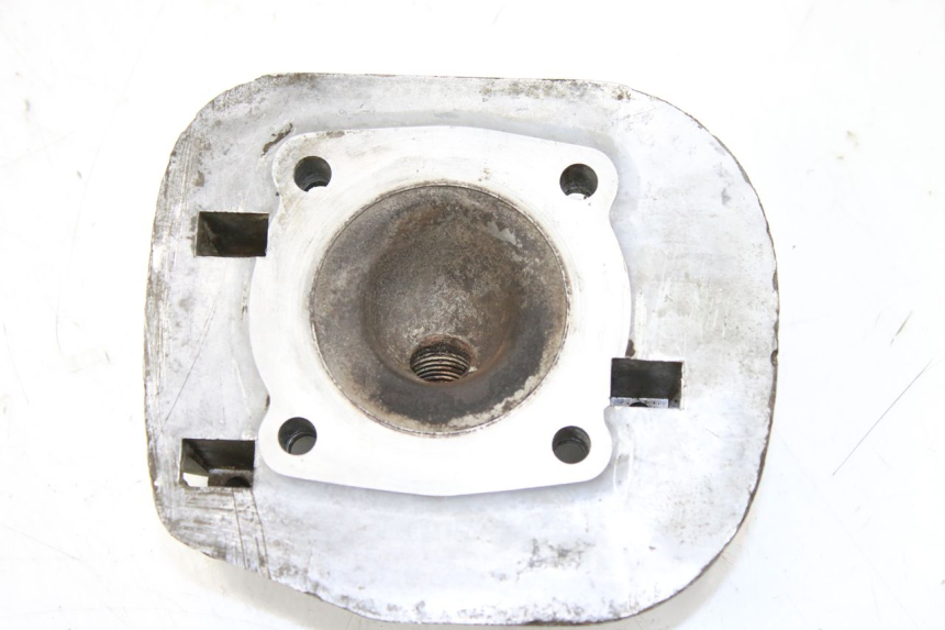 photo de CULATA SUZUKI CP 80 (1985 - 1996) - Otra perspectiva