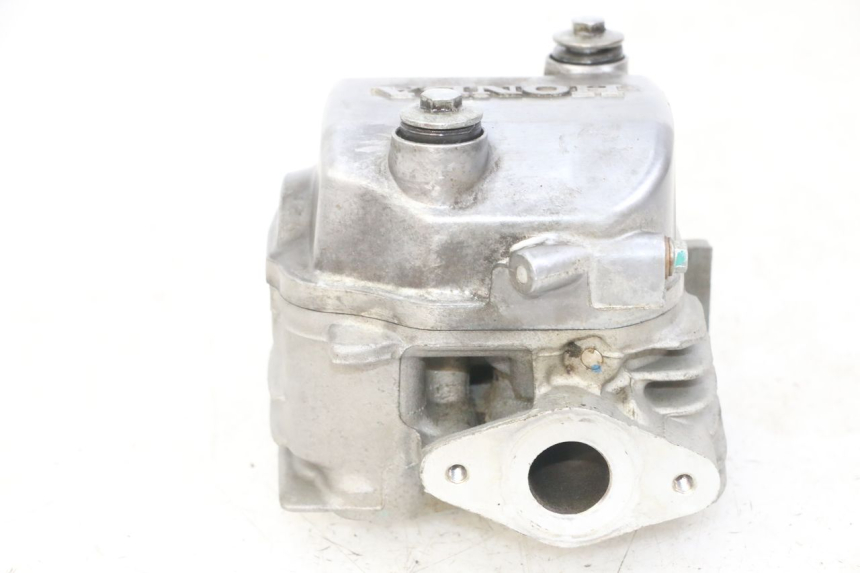 photo de CULATA HONDA CRF-F CRF F 110 (2019 - 2022) - Primer plano técnico