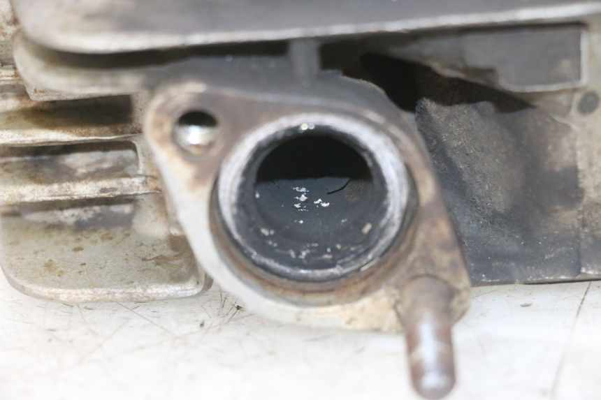 photo de CULATA HONDA CRF-F CRF F 110 (2019 - 2022) - Detalles de los puntos de fijación