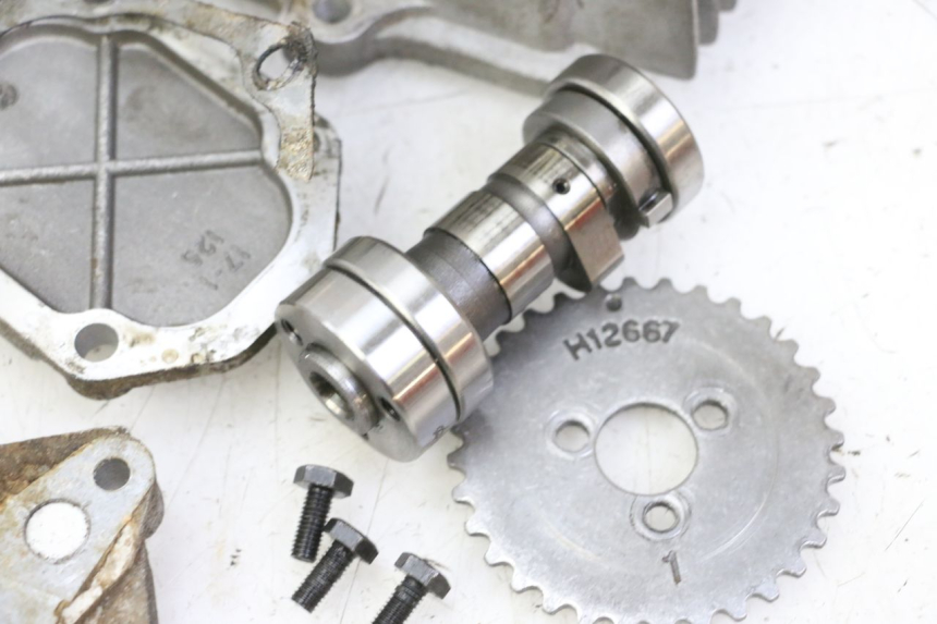 photo de CULATA CCR DIRT BIKE 125 - Zoom sobre los componentes