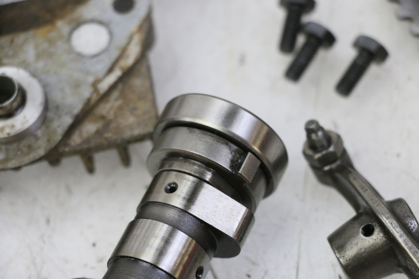 photo de CULATA CCR DIRT BIKE 125 - Primer plano técnico