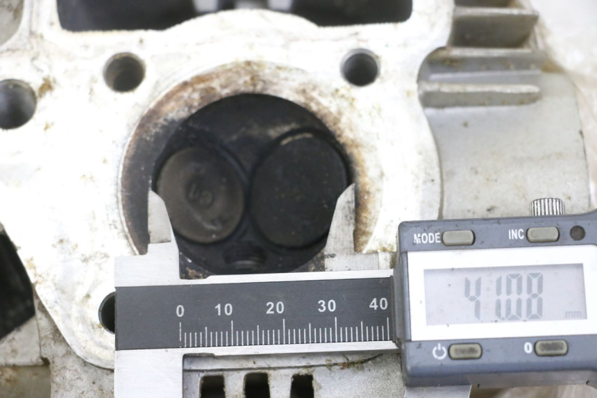 photo de CULATA CCR DIRT BIKE 110 - Detalle de la pieza