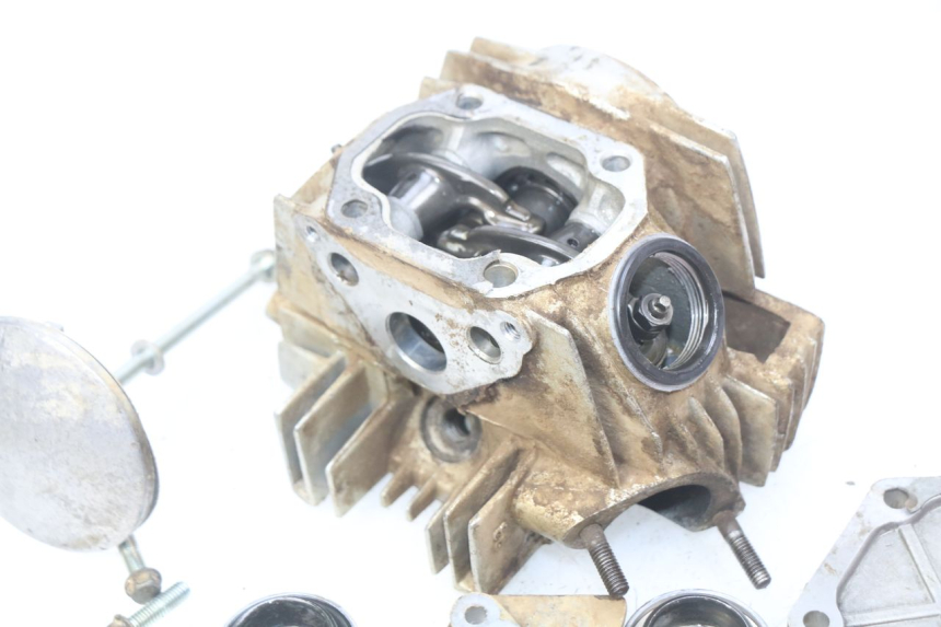 photo de CULATA CCR DIRT BIKE 110 - Marcados y referencias originales