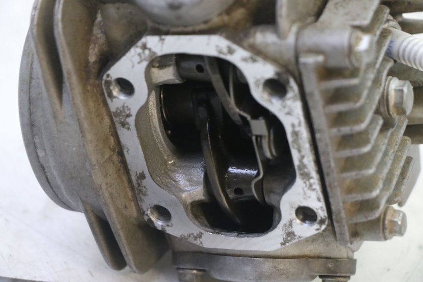 photo de CULATA BSE DIRTBIKE PH10L 125 - Estado de la superficie y material