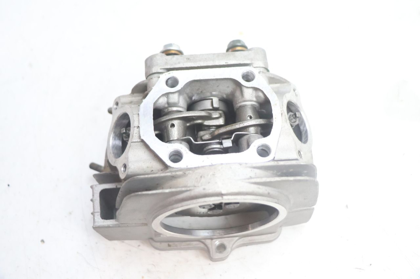 photo de CULATA MINI MX DRIFT 150 - Primer plano de alta resolución