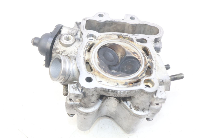 photo de CULATA PEUGEOT ELYSEO 125 (1999 - 2004) - Zoom estado de uso