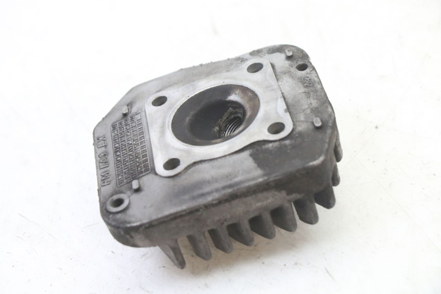 photo de CULATA PEUGEOT ELYSTAR 50 (2002 - 2014) - Detalles de los puntos de fijación