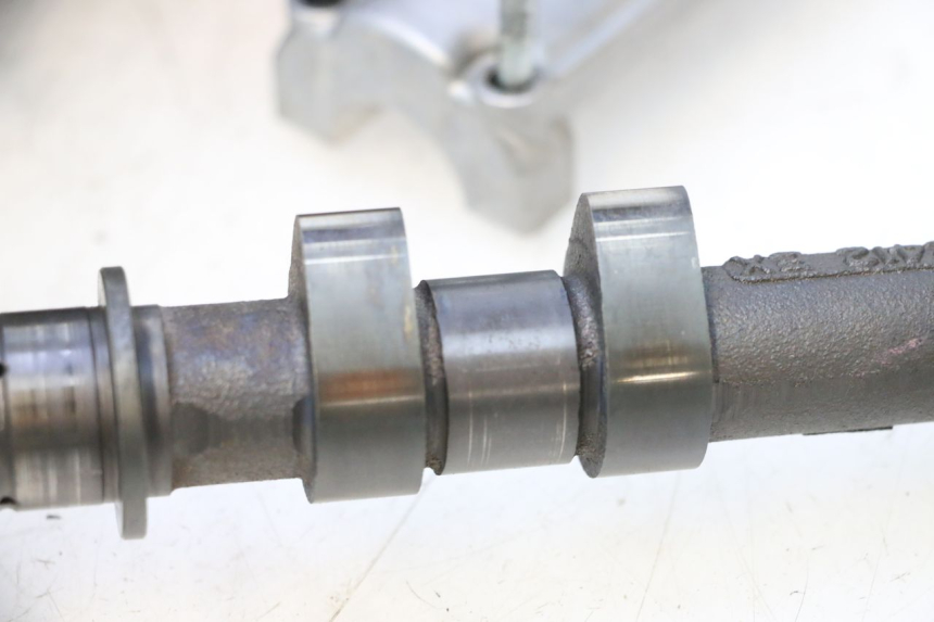 photo de CULATA KAWASAKI ER-6 ER6 N 650 (2005 - 2009) - Primer plano técnico