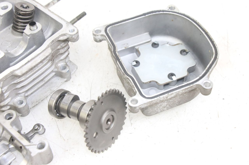 photo de CULATA JM MOTORS EVOLIS 4T 50 (2018 - 2022) - Inspección visual detallada