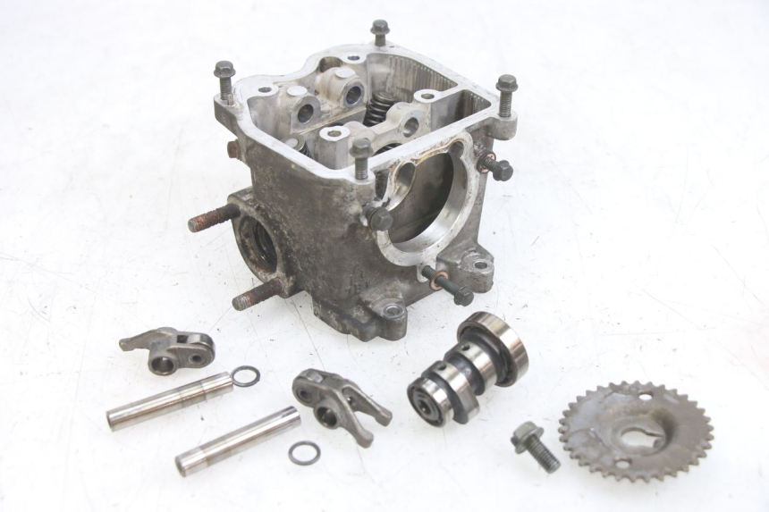 photo de CULATA TNT MOTOR FASTINO 4T 50 (2013 - 2019) - Detalle de la pieza