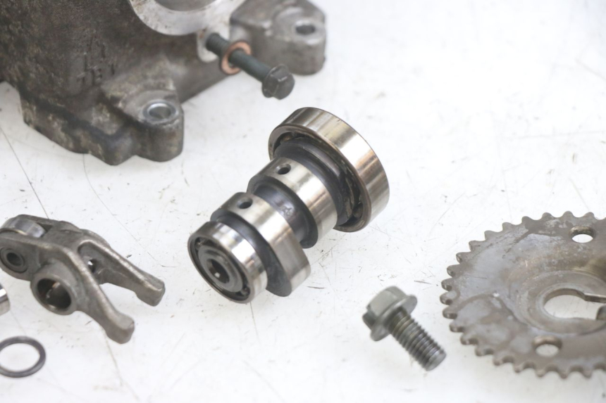 photo de CULATA TNT MOTOR FASTINO 4T 50 (2013 - 2019) - Otra vista del artículo