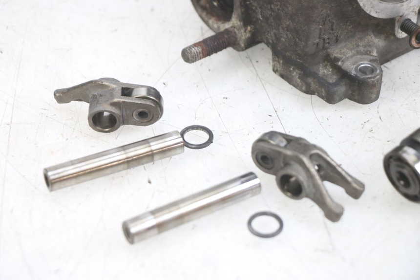 photo de CULATA TNT MOTOR FASTINO 4T 50 (2013 - 2019) - Características distintivas