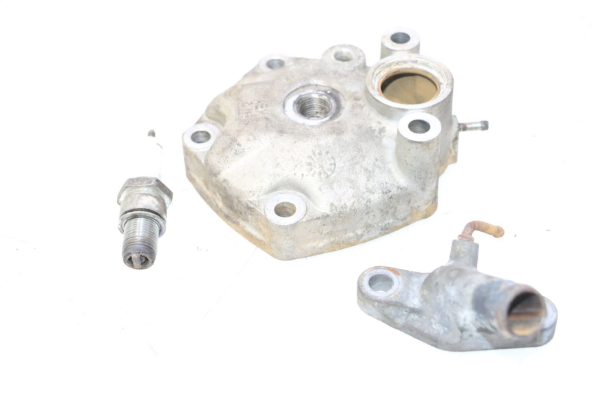 photo de CULATA HONDA FES PANTHEON 2T 125 (1998 - 2002) - Detalles de los puntos de fijación