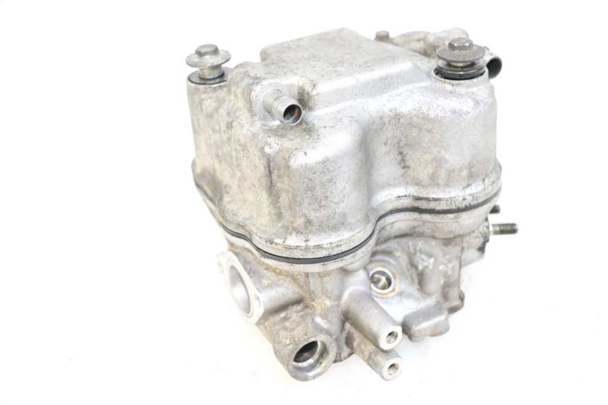 photo de culata HONDA FES S-WING SWING ABS 125 (2007 - 2015) - Detalle de la pieza