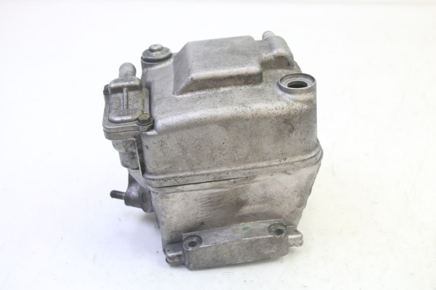 photo de culata HONDA FES S-WING SWING ABS 125 (2007 - 2015) - Primer plano de alta resolución