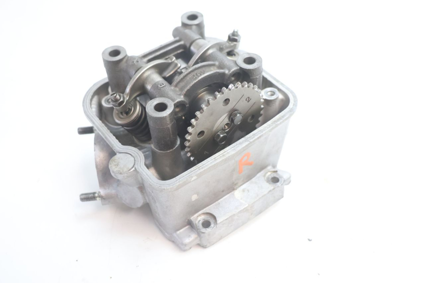 photo de culata HONDA FES S-WING SWING ABS 125 (2007 - 2015) - Detalle de la pieza