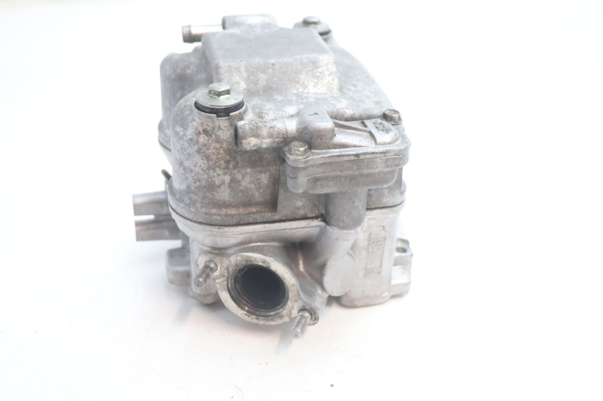 photo de culata HONDA FES S-WING SWING ABS 125 (2007 - 2015) - Inspección visual detallada