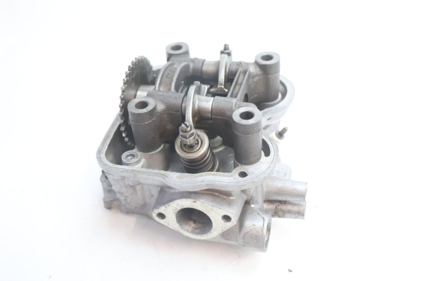 photo de culata HONDA FES S-WING SWING ABS 125 (2007 - 2015) - Zoom estado de uso