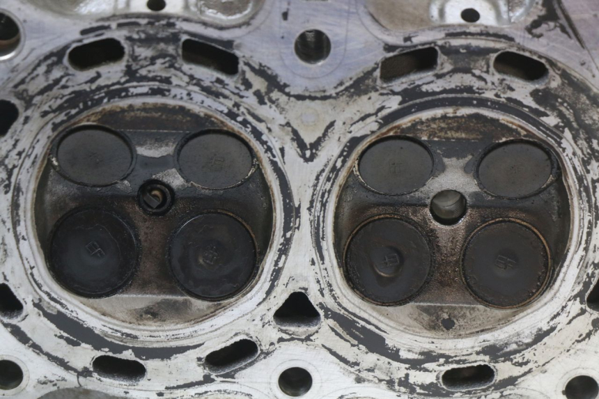 photo de CULATA HONDA FJS SILVER WING SILVERWING 400 (2005 - 2008) - Recambio usado revisado