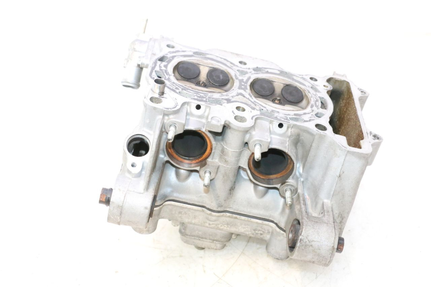 photo de CULATA HONDA FJS SILVER WING SILVERWING 400 (2005 - 2008) - Zoom estado de uso